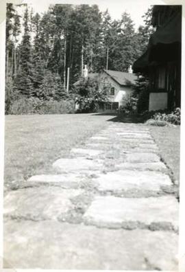 Journey's End guest or caretakers cottage