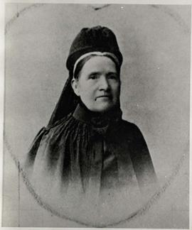 Joan Dunsmuir portrait