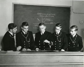 Engineer Commander Hughes instructing cadets